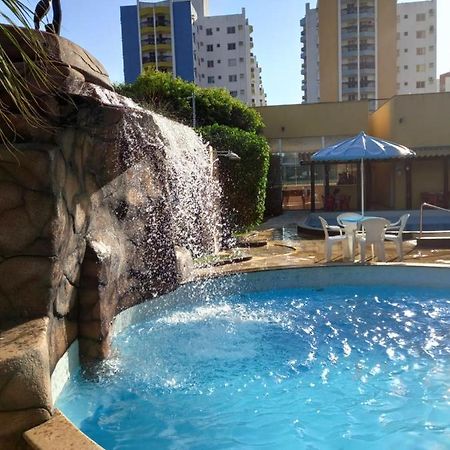 カルダス・ノバス Flat Com Parque Aquaticoアパートホテル エクステリア 写真